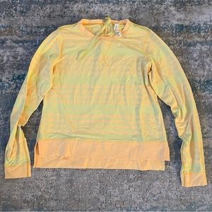 Gently used Lululemon longsleeve color yellow size 8